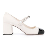 Chain Pearl Cream Pumps