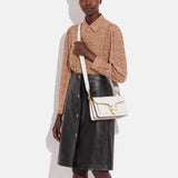 Tabby 26 Pebble Chalk Shoulder Bag
