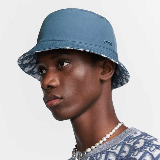 Oblique Print Reversible Blue Bucket Cap